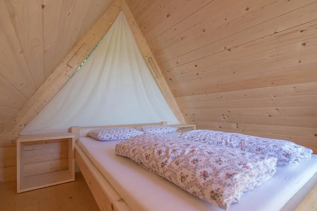 Luxuszelt Hotel Glamping Bizjak Preddvor